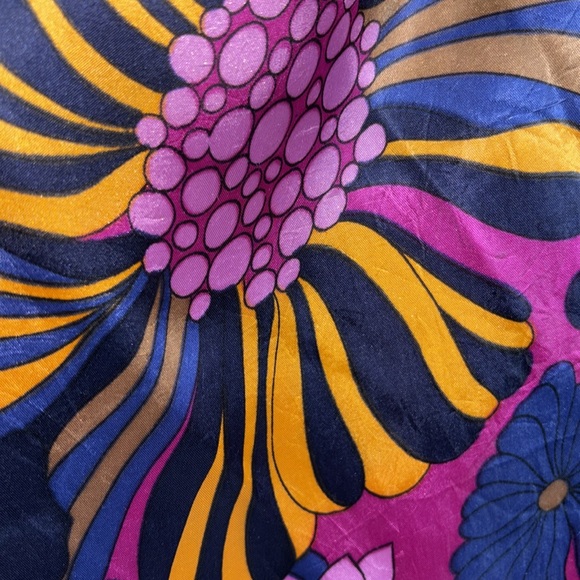 Vintage Italian Acetate Satin floral print scarf - Picture 9 of 17
